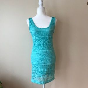 Forever 21 mint lace bodycon dress